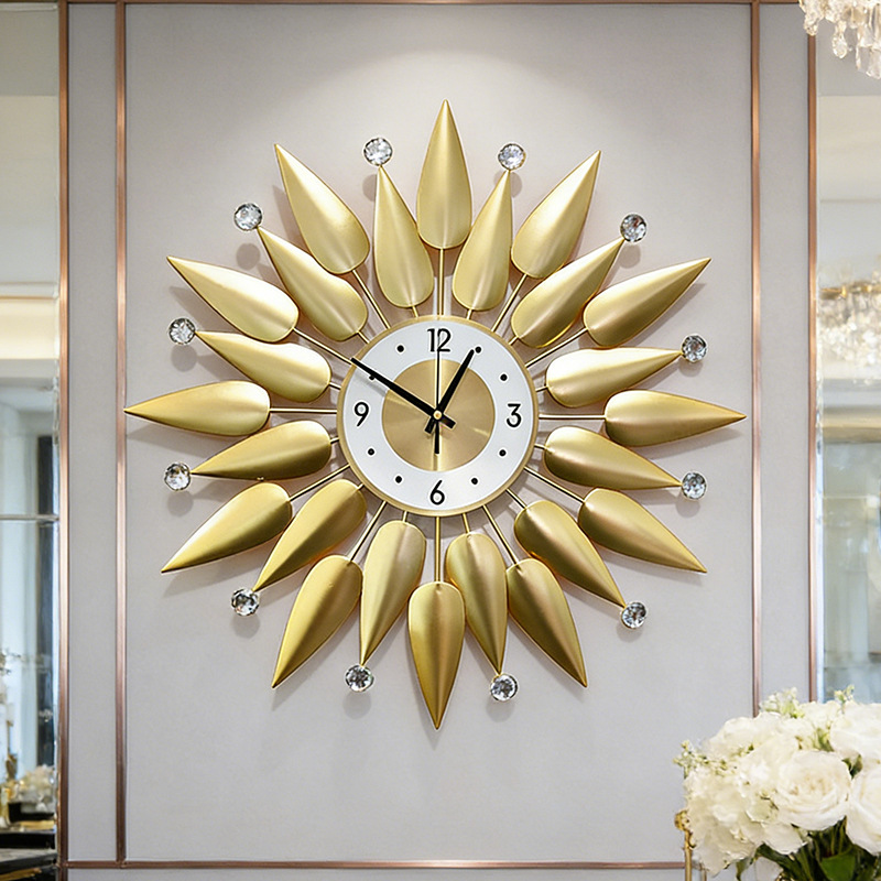 Luxury Wall Clock Metal Wall C - Luxury Lifestyle Homes 评论和价格