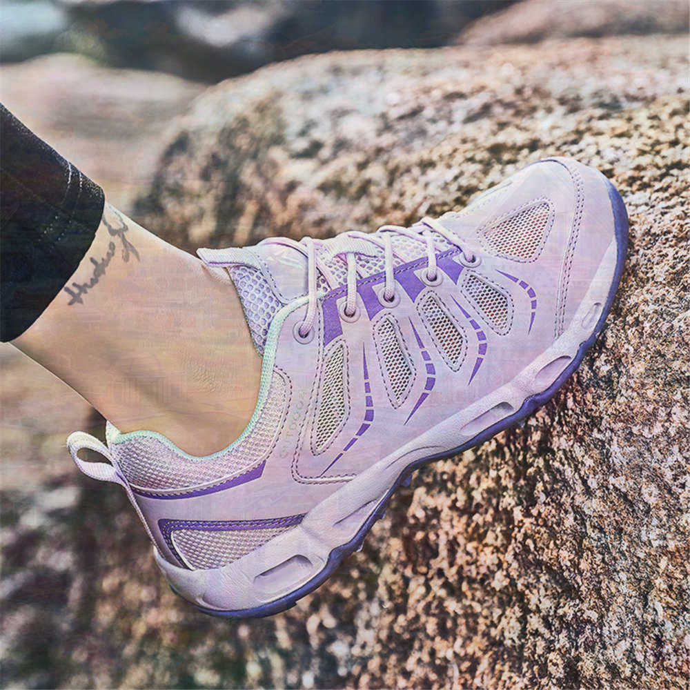 Sumer Round Tip Silver Sneaker - Luxury Lifestyle Homes 评论和价格