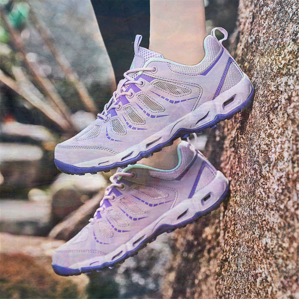 Sumer Round Tip Silver Sneaker - Luxury Lifestyle Homes 评论和价格